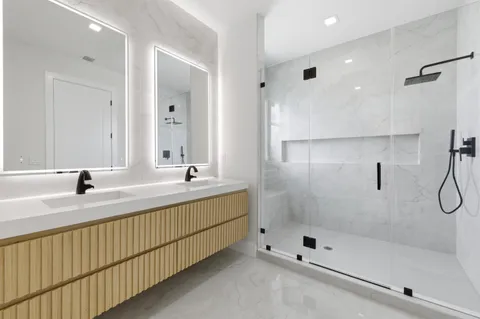 $1,149,000 | 819 Southwest 1st Street, Fort Lauderdale, FL 33312