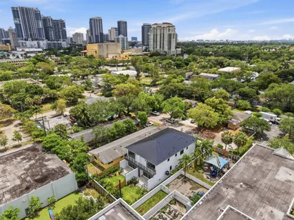 $1,149,000 | 819 Southwest 1st Street, Fort Lauderdale, FL 33312