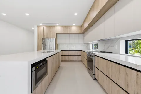 $1,149,000 | 819 Southwest 1st Street, Fort Lauderdale, FL 33312