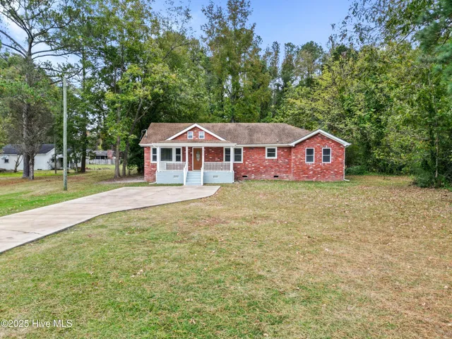 $270,000 | 1425 Highland Drive, Washington, NC 27889