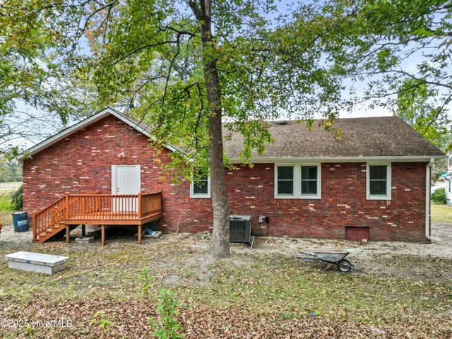 $270,000 | 1425 Highland Drive, Washington, NC 27889