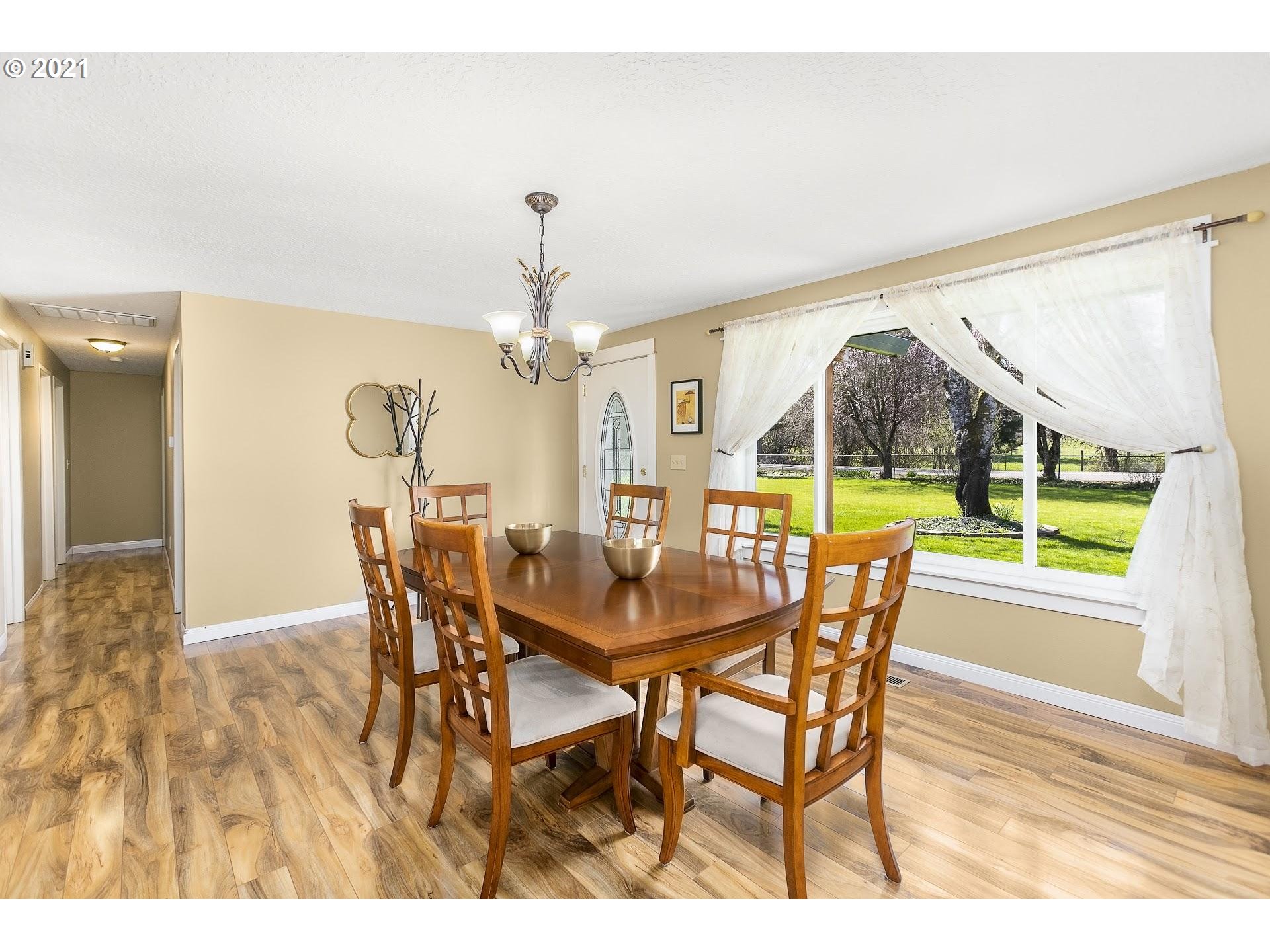 30912 South Wright Road Molalla, OR 97038 - Photo 5 of 32 Gallery Image 5