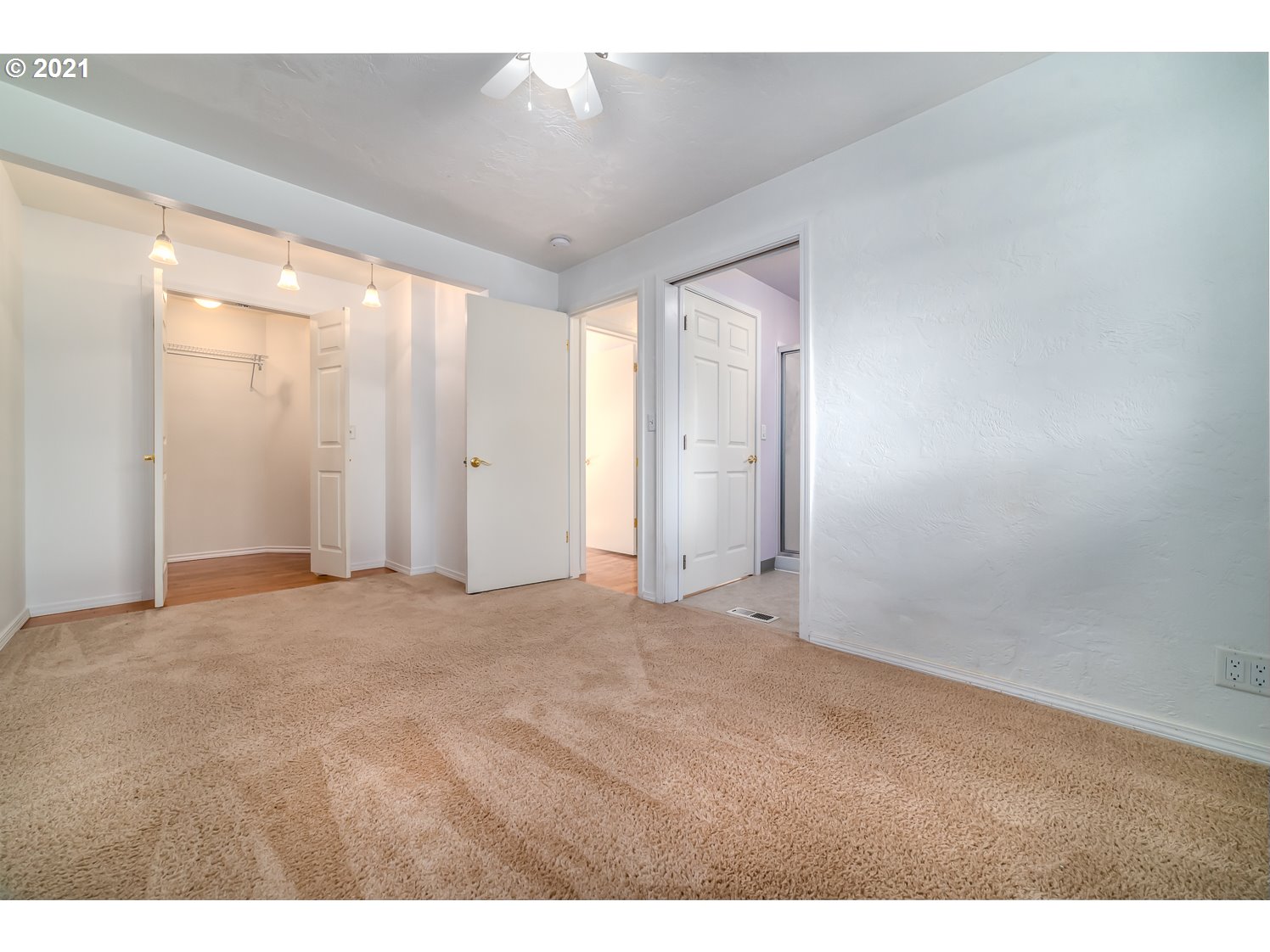 232 Allen Avenue Springfield, OR 97477 - Photo 17 of 32