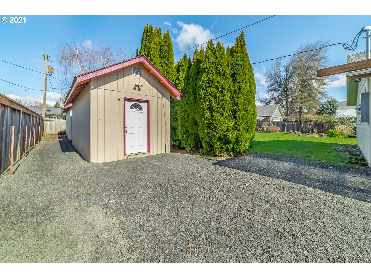 232 Allen Avenue Springfield, OR 97477 - Photo 27 of 32