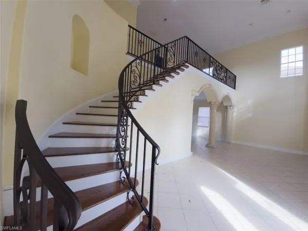 $3,100 | 6139 57th Court, Vero Beach, FL 32967