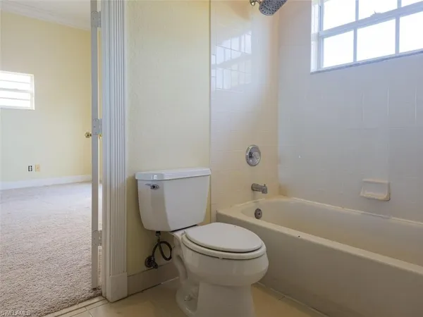 $3,100 | 6139 57th Court, Vero Beach, FL 32967