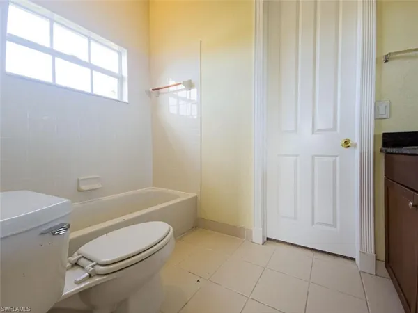 $3,100 | 6139 57th Court, Vero Beach, FL 32967