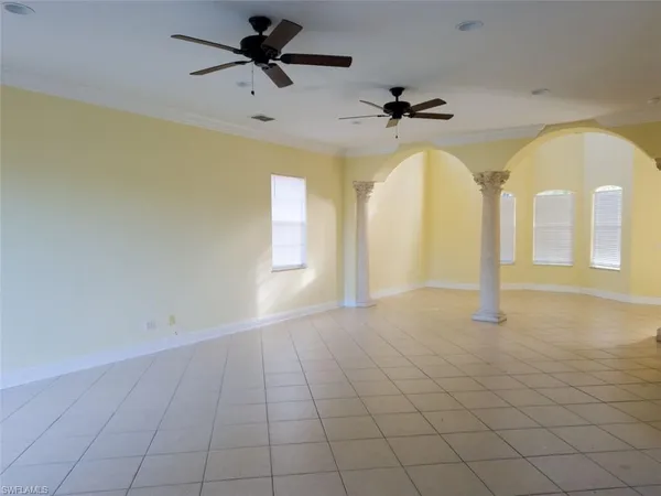 $3,100 | 6139 57th Court, Vero Beach, FL 32967