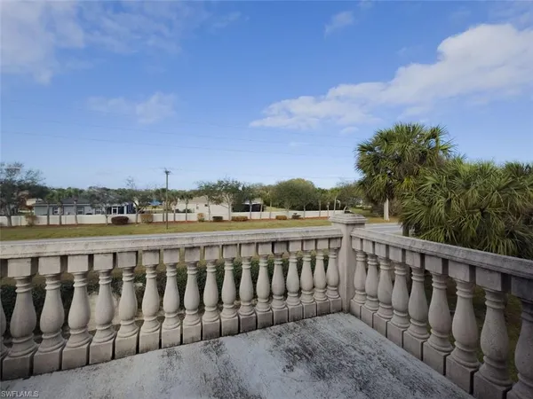 $3,100 | 6139 57th Court, Vero Beach, FL 32967