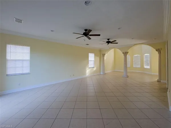 $3,100 | 6139 57th Court, Vero Beach, FL 32967