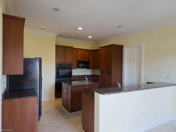 $3,100 | 6139 57th Court, Vero Beach, FL 32967