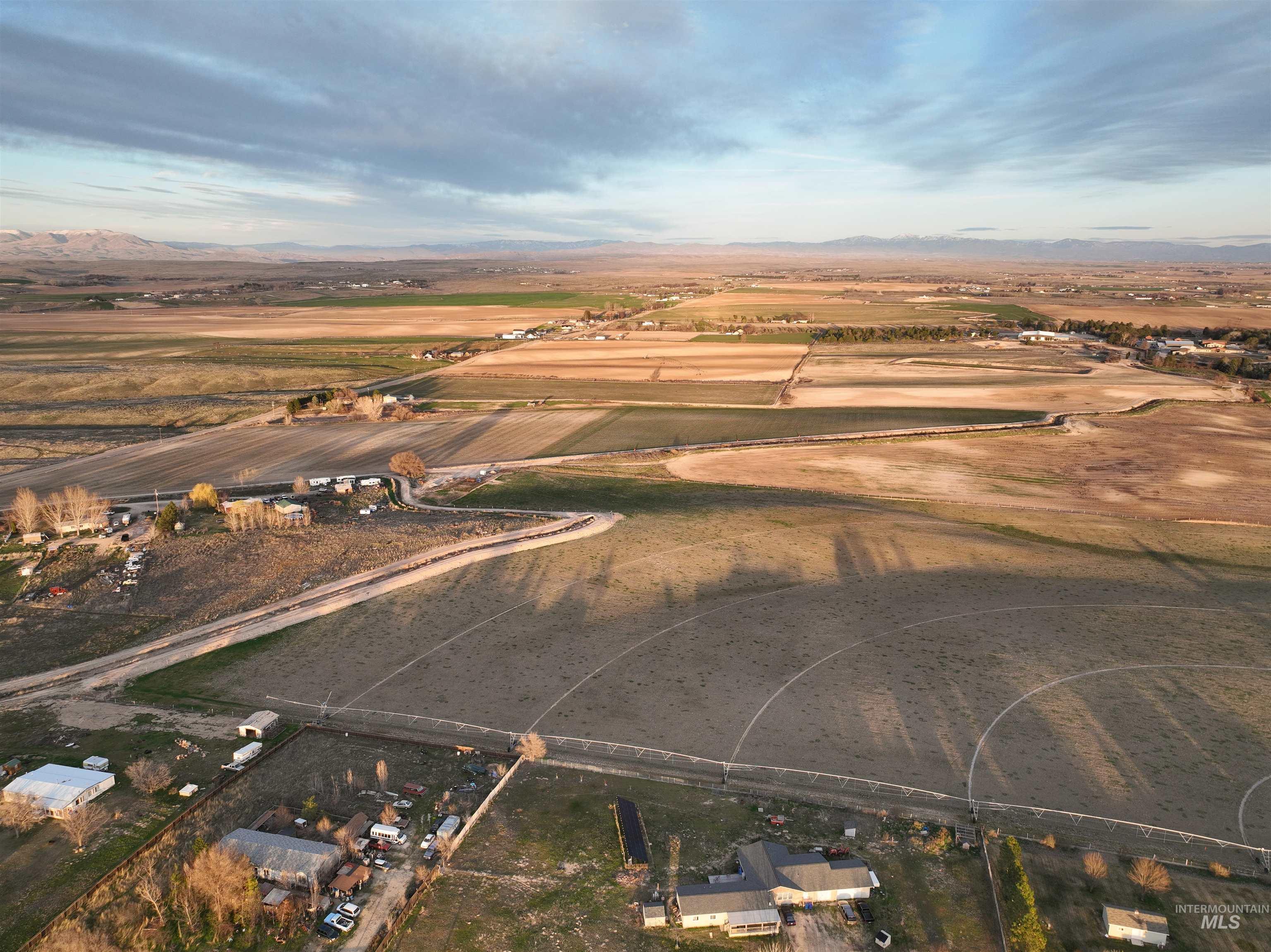 28677 Farmway Road Caldwell, ID 83607 - Photo 5 of 13