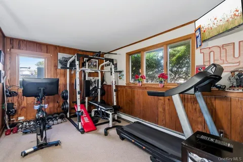 $1,199,999 | 159 Driftwood Drive, West Islip, NY 11795