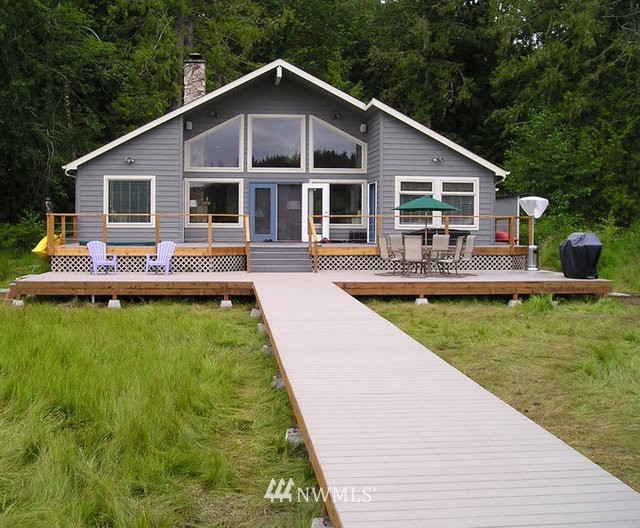802 East North Bay Road Allyn, WA 98524 - Photo 1 of 25 Gallery Image 1