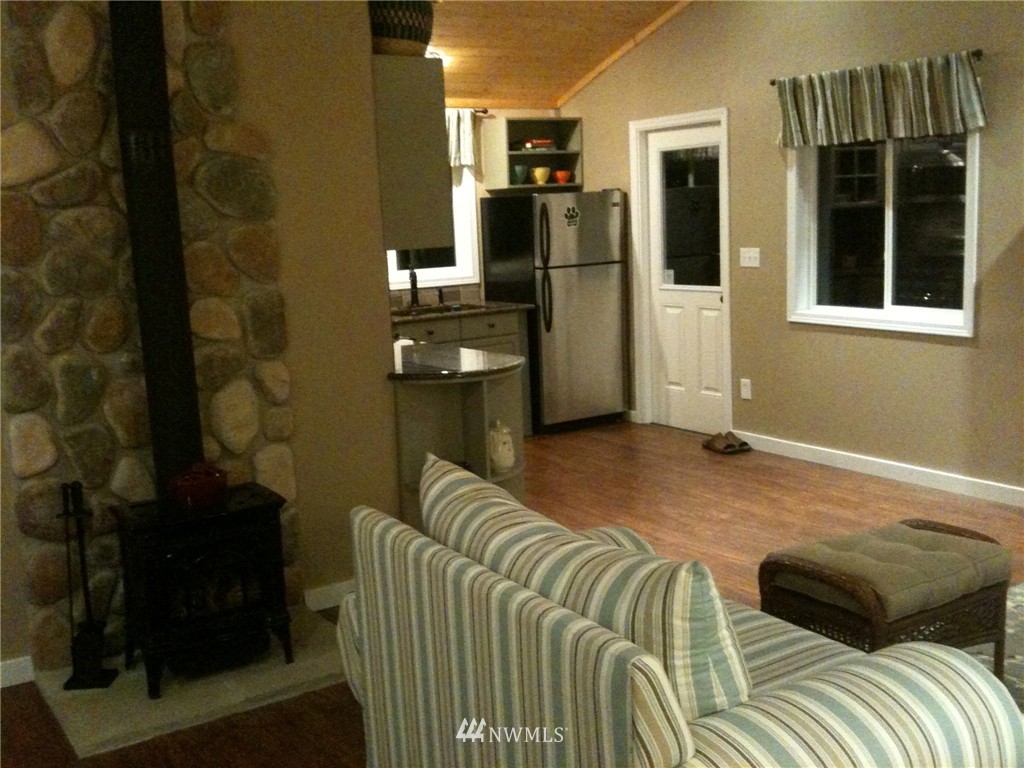 802 East North Bay Road Allyn, WA 98524 - Photo 20 of 25 Gallery Image 20