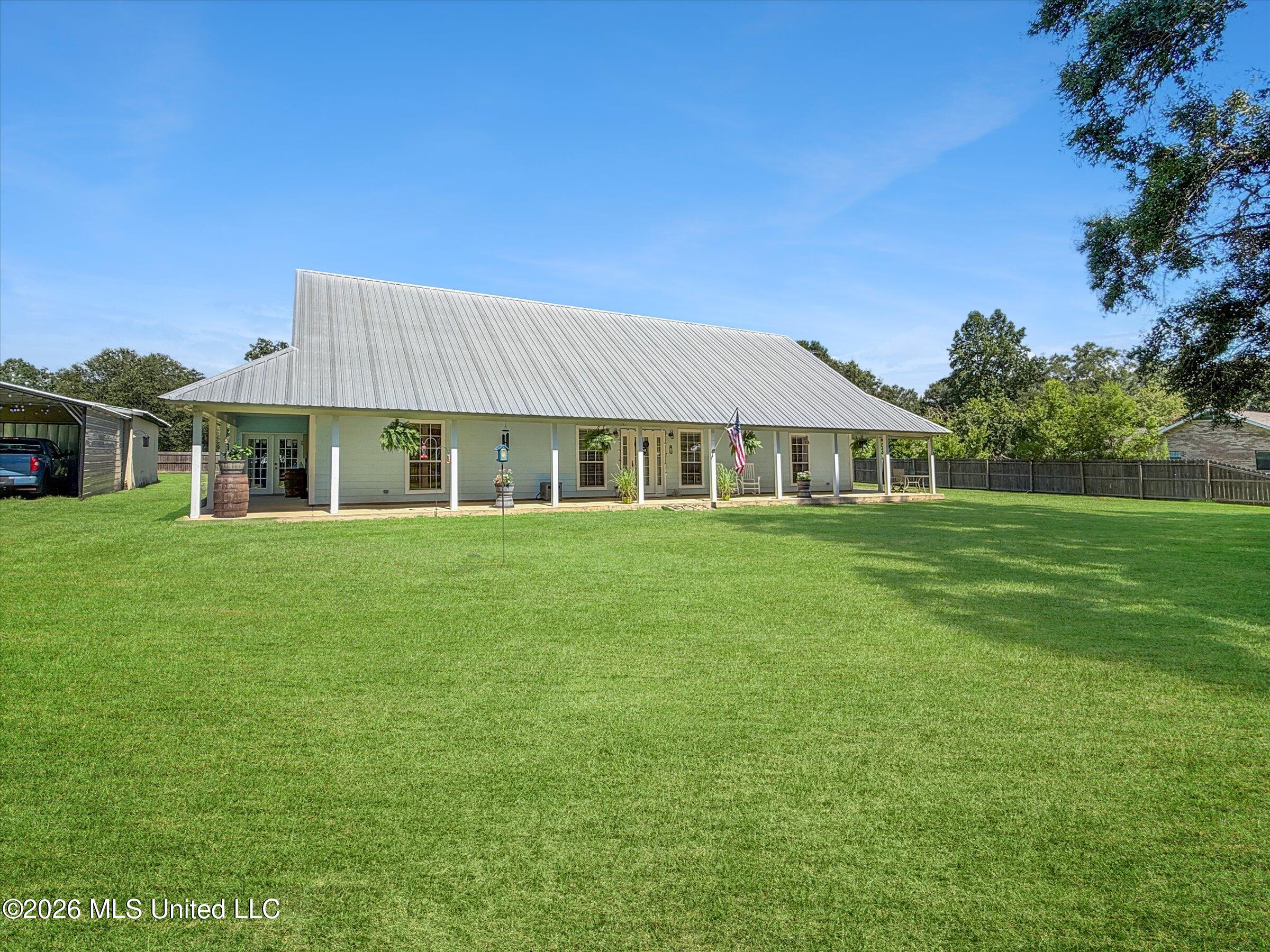 3506 Jerry Davis Road Moss Point, MS 39562 - Photo 3 of 34 Front of House