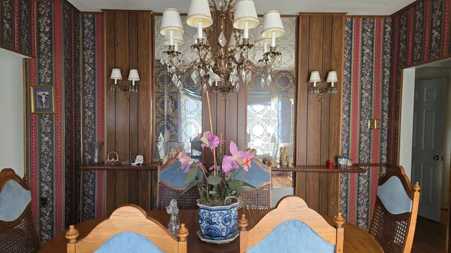 $1 | 603 South Royal Street, Royalton, IL 62983