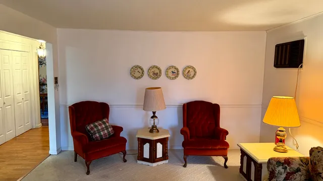 $1 | 603 South Royal Street, Royalton, IL 62983