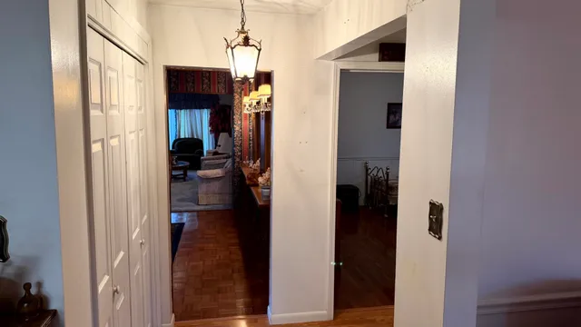 $1 | 603 South Royal Street, Royalton, IL 62983