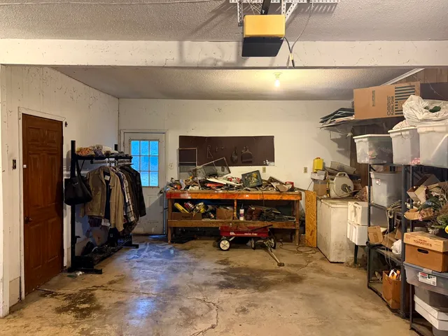 $1 | 603 South Royal Street, Royalton, IL 62983