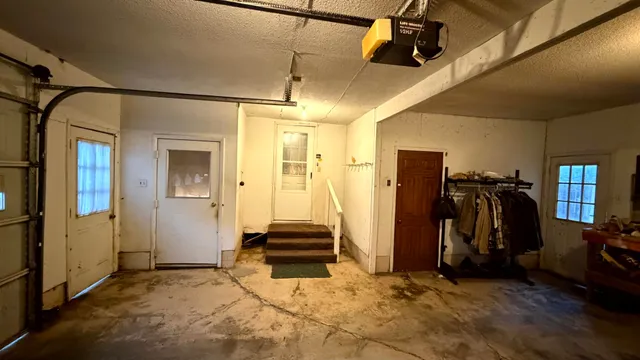 $1 | 603 South Royal Street, Royalton, IL 62983