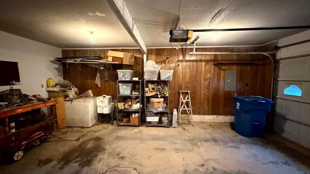 $1 | 603 South Royal Street, Royalton, IL 62983