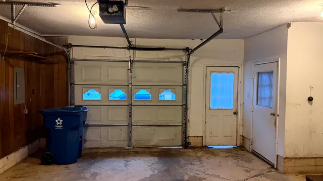 $1 | 603 South Royal Street, Royalton, IL 62983