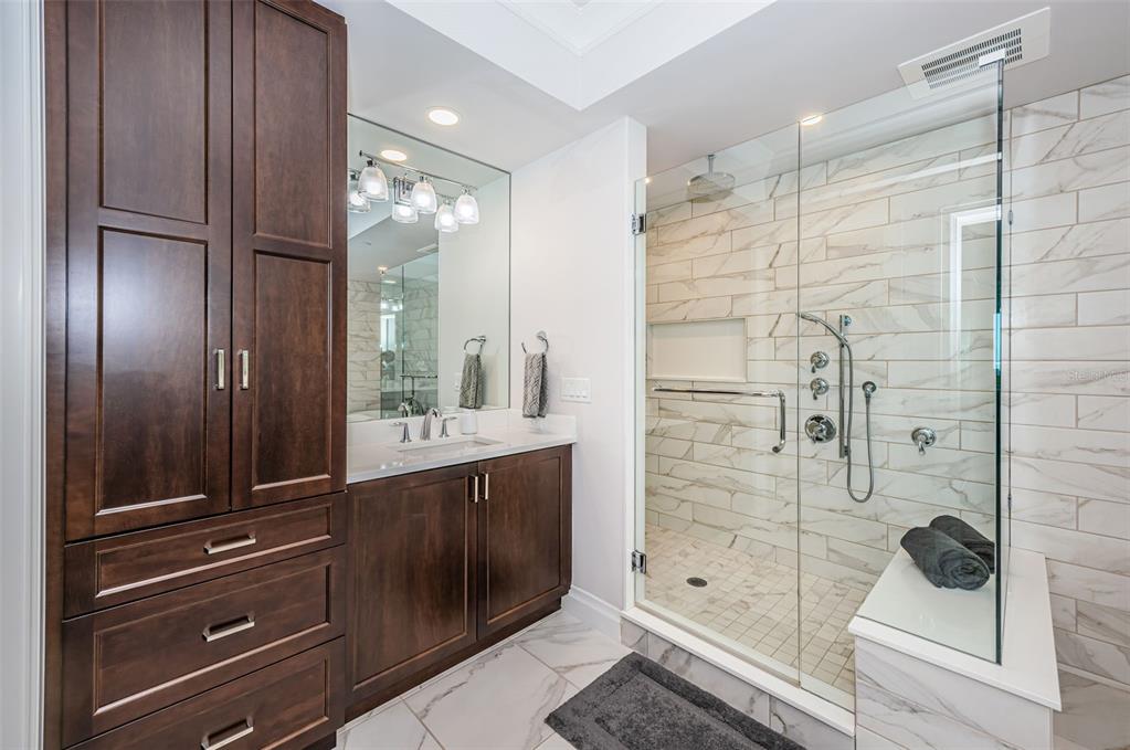 795 Collany Road, Unit 302 Tierra Verde, FL 33715 - Photo 39 of 71 Gallery Image 39