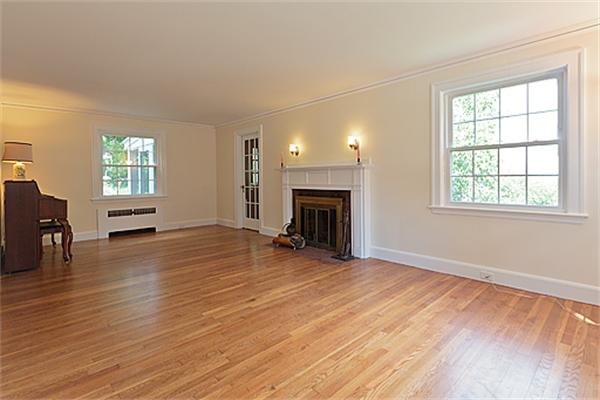 14 Bellevue Road Arlington, MA 02476 - Photo 7 of 23 Gallery Image 7