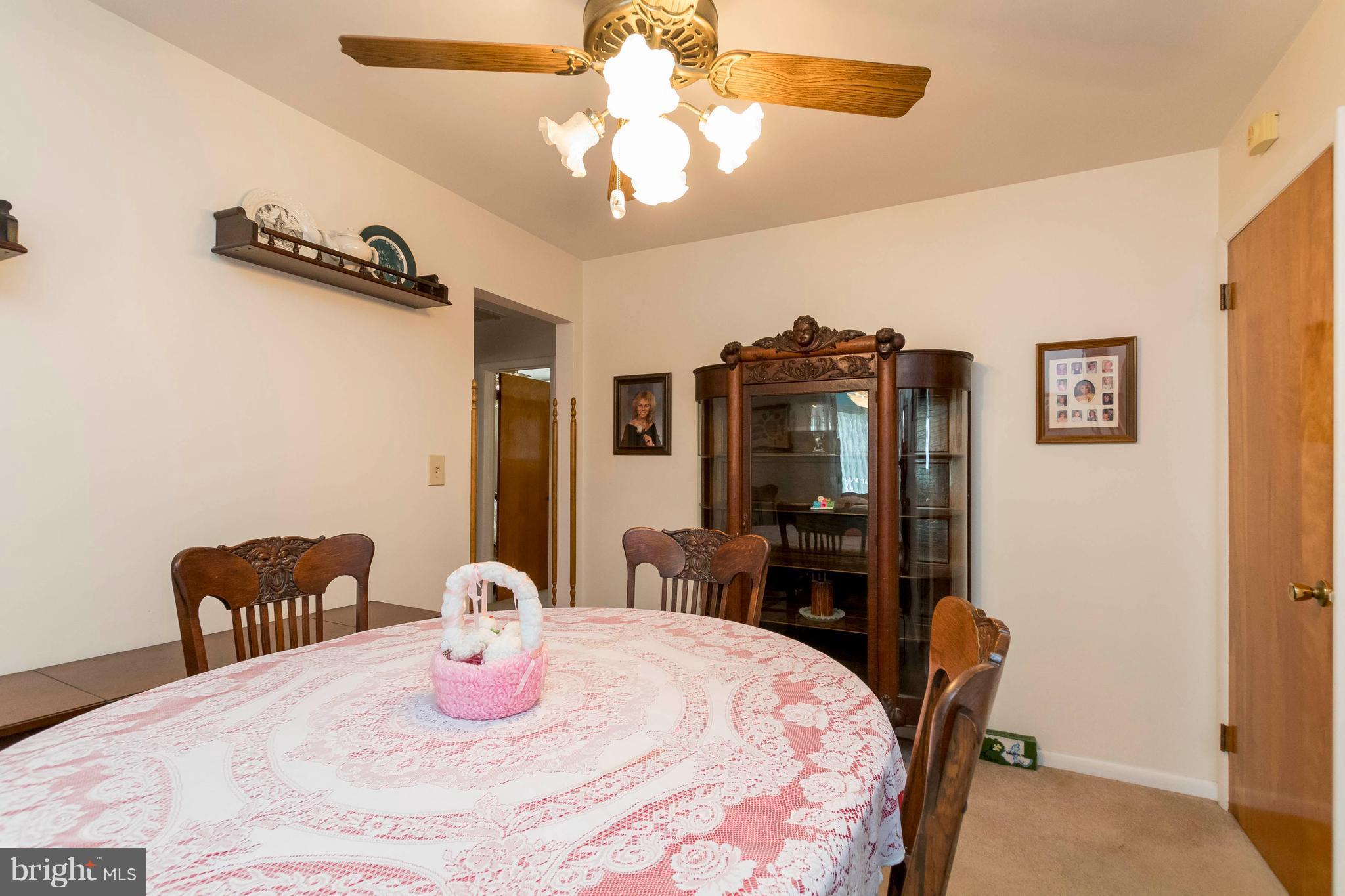 14633 Old Hanover Road Reisterstown, MD 21136 - Photo 8 of 28 Dining Room