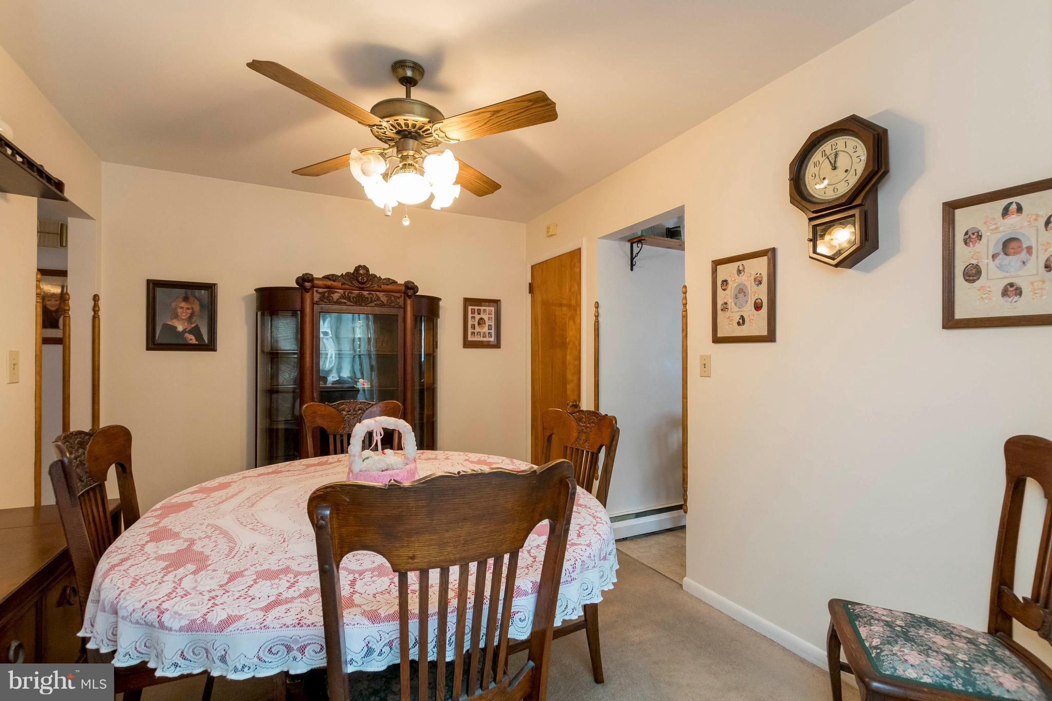 14633 Old Hanover Road Reisterstown, MD 21136 - Photo 9 of 28 Dining Room
