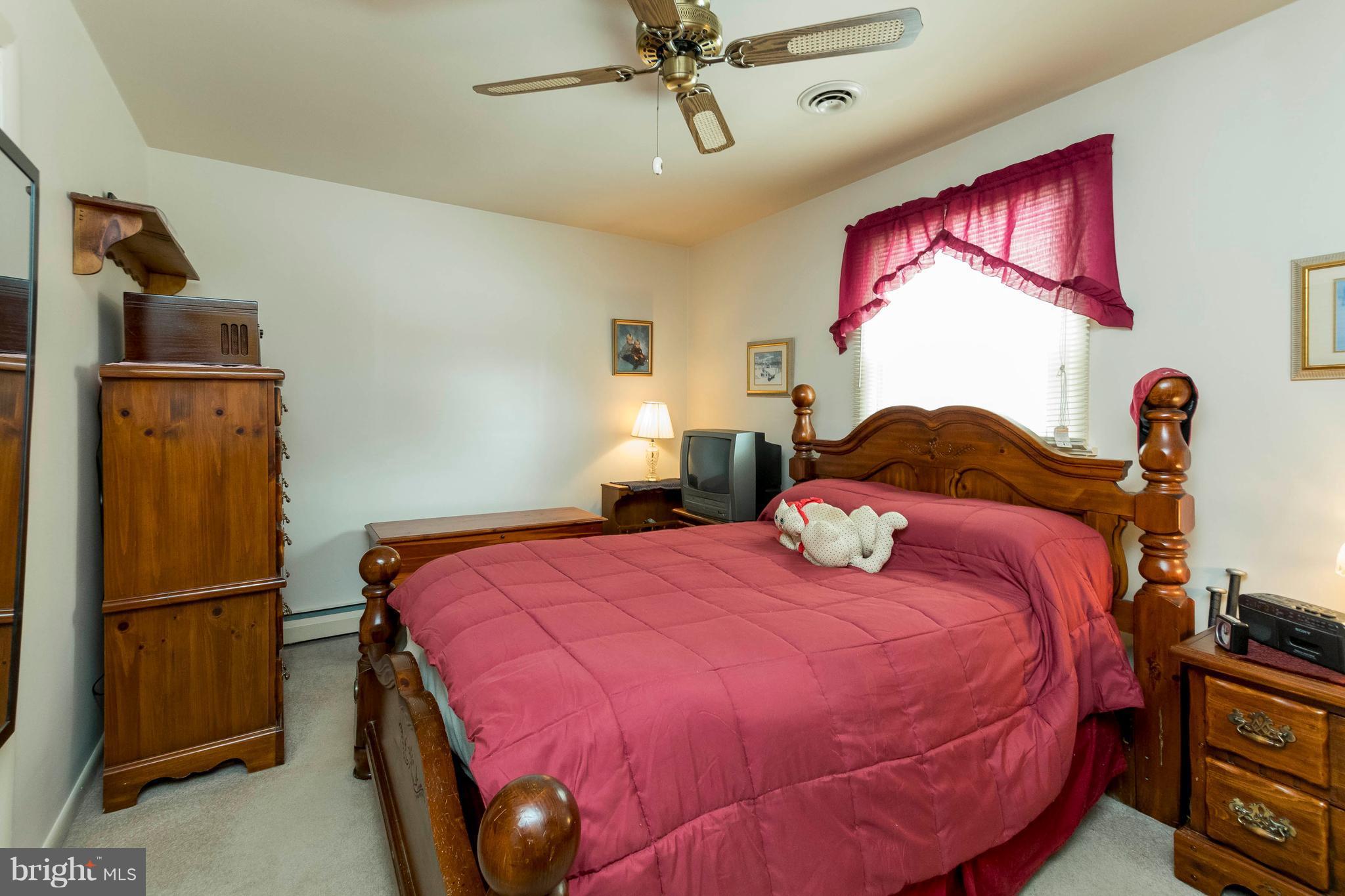 14633 Old Hanover Road Reisterstown, MD 21136 - Photo 10 of 28 Bedroom