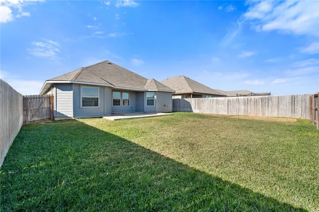 $2,150 | 5216 Montague Loop, Bryan, TX 77807