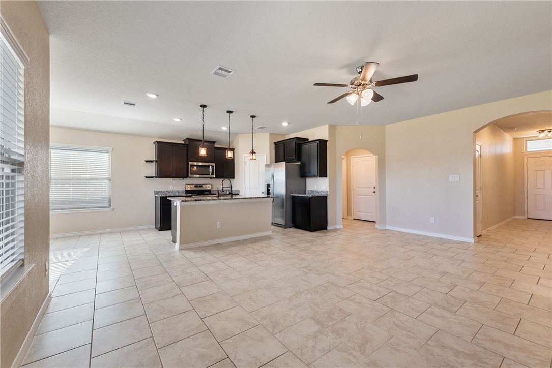 5216 Montague Loop Bryan, TX 77807 - Photo 6 of 14