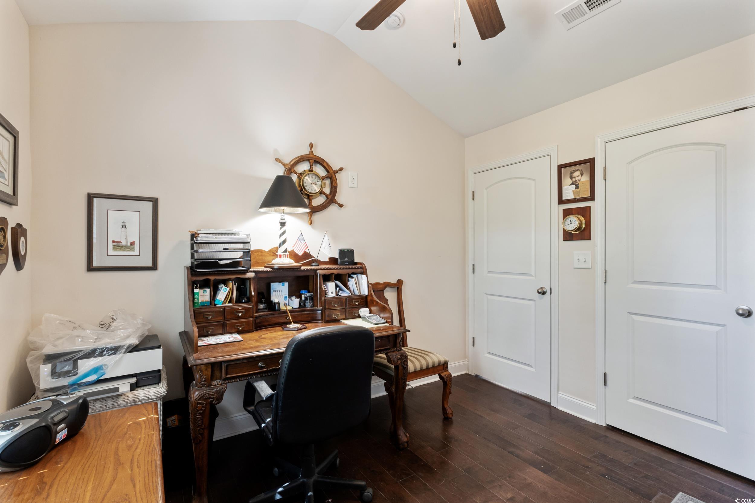 1745 Low Country Place, Unit D Columbia, SC 29209 - Photo 23 of 38 View of stairs