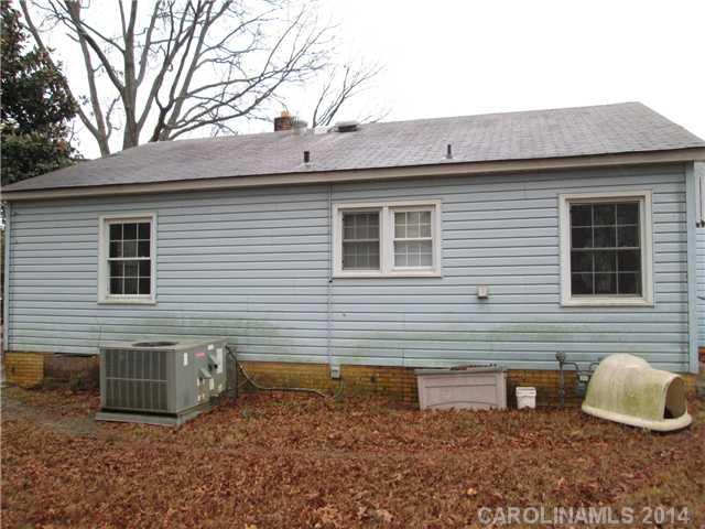 625 Morlan Park Road Salisbury, NC 28146 - Photo 2 of 10 Gallery Image 2