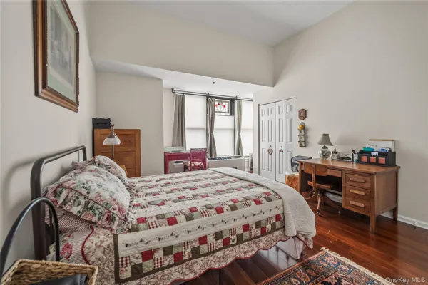 $439,000 | 100 New Roc City Plaza, Unit 104, New Rochelle, NY 10801