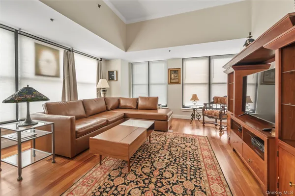 $439,000 | 100 New Roc City Plaza, Unit 104, New Rochelle, NY 10801