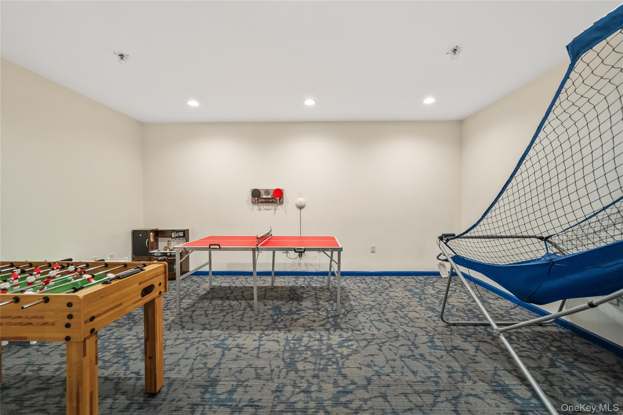100 New Roc City Plaza, Unit 104 New Rochelle, NY 10801 - Photo 25 of 36 a room with furniture and white walls