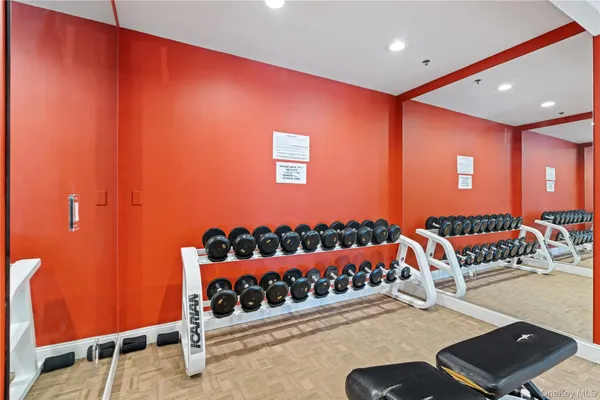 $439,000 | 100 New Roc City Plaza, Unit 104, New Rochelle, NY 10801