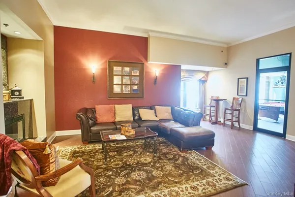 $439,000 | 100 New Roc City Plaza, Unit 104, New Rochelle, NY 10801