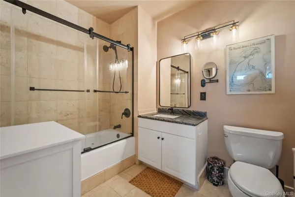 $439,000 | 100 New Roc City Plaza, Unit 104, New Rochelle, NY 10801