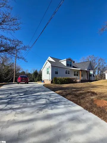 $299,000 | 26 Blackstock Road, Inman, SC 29349