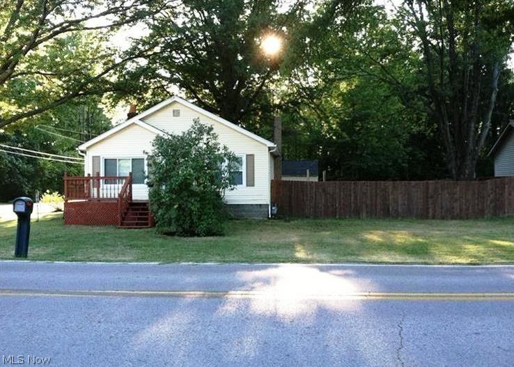6184 Ridgeview Boulevard North Ridgeville, OH 44039 - Photo 1 of 13