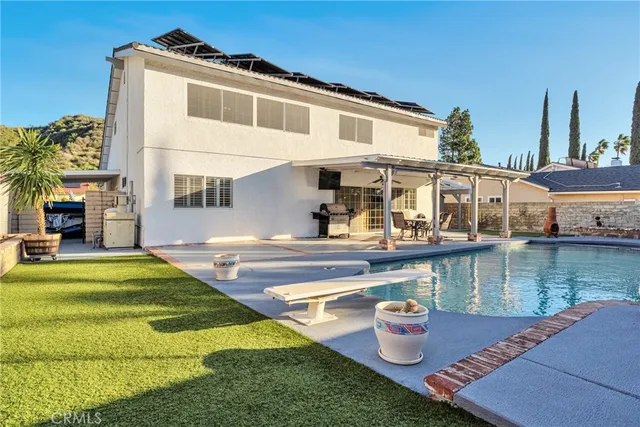 $959,999 | 29015 Gladiolus Drive, Canyon Country, CA 91387