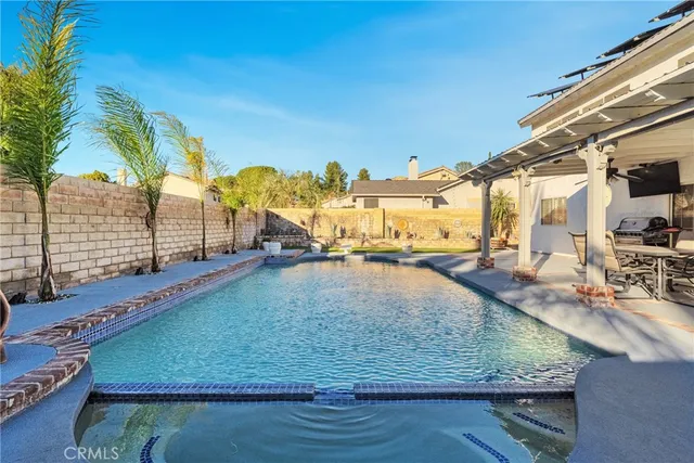 $959,999 | 29015 Gladiolus Drive, Canyon Country, CA 91387