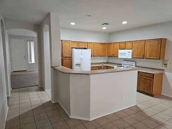 $1,995 | 12247 West Grant Street, Avondale, AZ 85323