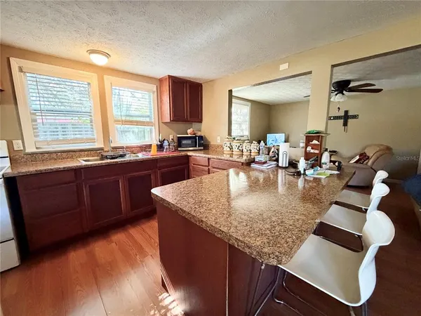 $139,000 | 2318 Hibiscus Avenue, Seffner, FL 33584