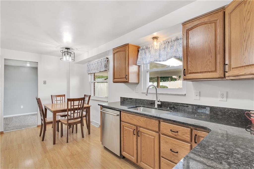 55 Dover Road Irwin, PA 15642 - Photo 8 of 25 Eat-in-kitchen with new granite countertops.