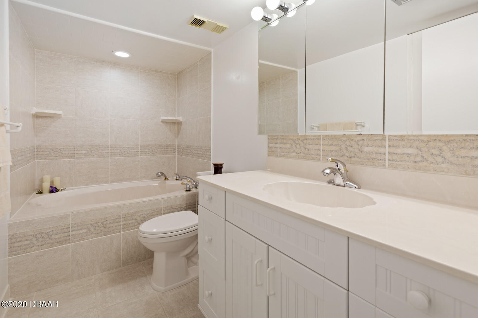 1051 Ocean Shore Boulevard, Unit PH1 Ormond Beach, FL 32176 - Photo 17 of 33 17